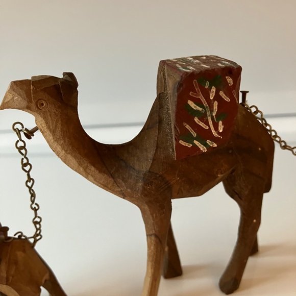 Handcarved camel train - Picture 4 of 9
